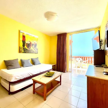 Apartment Oceano Y Sol, Bonito Apartamento En Tenerife Sur, Cerca De La Playa Costa Adeje (Tenerife)